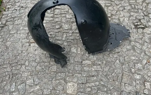 Skoda Octavia Mk4 Front wheel arch liner splash guards 5E3809957H 5E3809957J 5236809