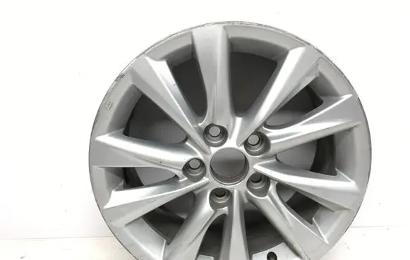 R16 alloy rim