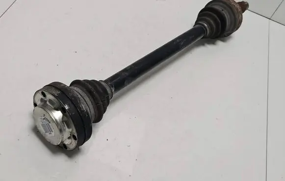 BMW 6 E63 E64 Rear driveshaft 7572431