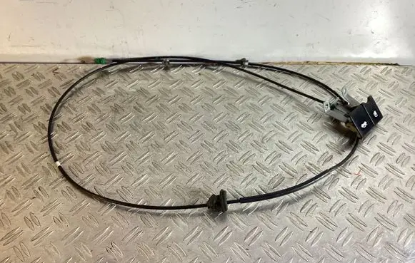 Nissan Qashqai Engine bonnet (hood) release handle
