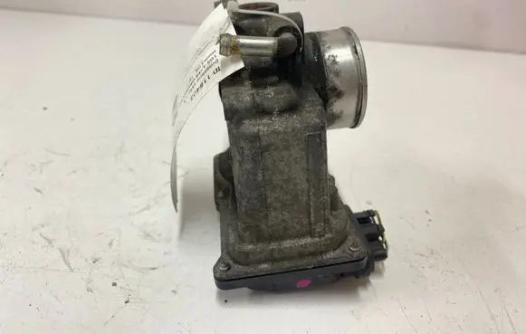 Mazda 6 Throttle valve R2AA136B0