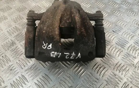 Toyota Corolla Verso AR10 Front brake caliper 4775005060