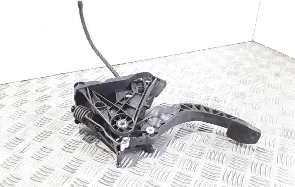 Audi A3 S3 8V Clutch pedal 5Q1721059FM 5Q0927810A