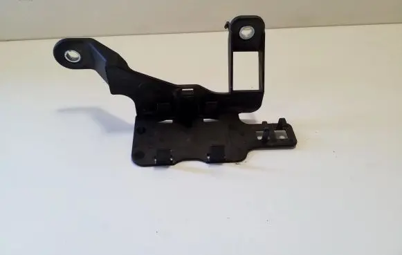 Land Rover Evoque II Other engine bay part M8D212A610EA M8D212A610FA