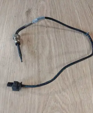 Mercedes-Benz E W213 Exhaust gas temperature sensor A0009050813