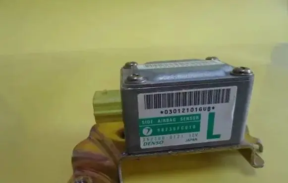 Subaru Forester SF Airbag deployment crash/impact sensor 98235FC010 252300-0121 2523000121