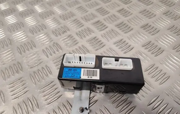 Hyundai Santa Fe Other control units/modules 952302B240