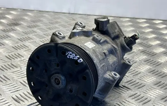 Toyota Verso Air conditioning (A/C) compressor (pump) GE4472806560