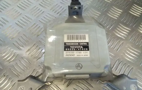 Toyota Prius (XW20) Gearbox control unit/module 8953547020 0791001780
