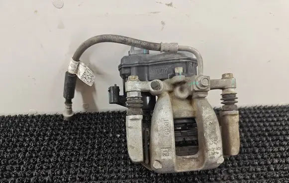 Chevrolet Malibu Rear brake caliper 
