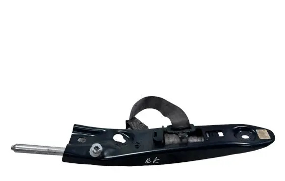 Volvo XC90 Front seatbelt 8686631