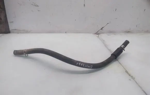 Opel Frontera B Engine coolant pipe/hose