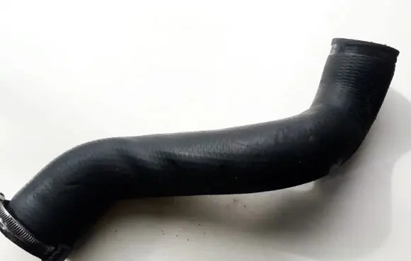 Peugeot 607 Intercooler hose/pipe