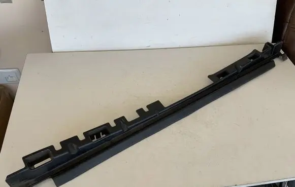Audi Q5 SQ5 Intercooler air guide/duct channel 80A121292
