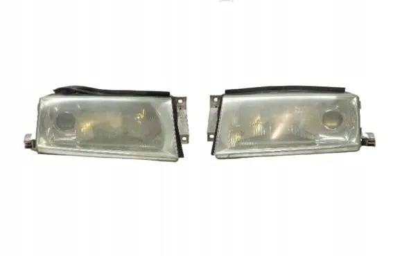 Skoda Octavia Mk1 (1U) Rear/tail lights set 
