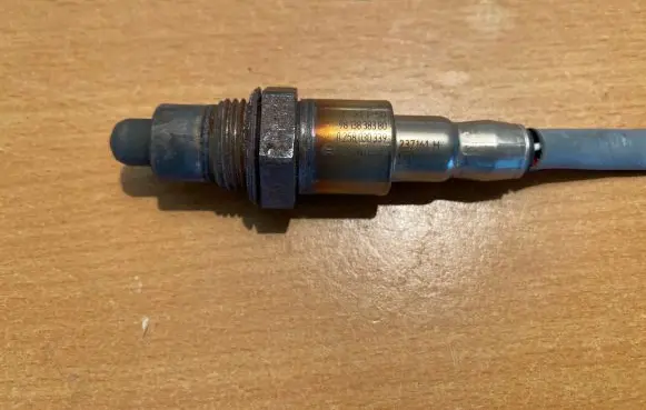 Peugeot 208 Lambda probe sensor 9813838380 0258030339