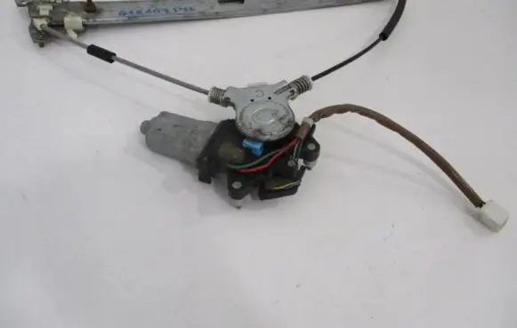 Mazda Premacy Front door window regulator with motor CM010430E