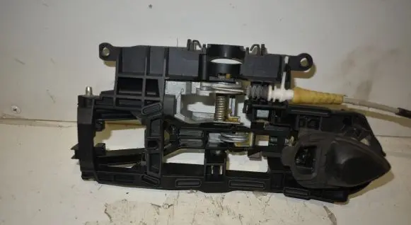 BMW 5 F10 F11 Front door exterior handle/bracket X4717565009