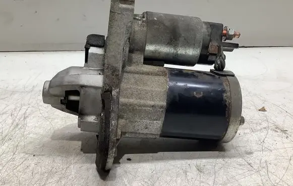 Nissan Qashqai Starter motor 233006867R M000TD0375