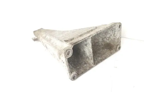 BMW 7 E38 Engine mounting bracket 1093256 22111093256
