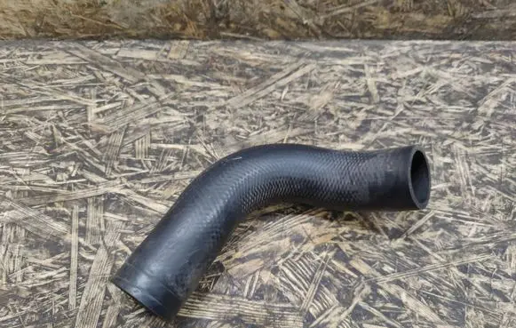 Honda CR-V Intercooler hose/pipe