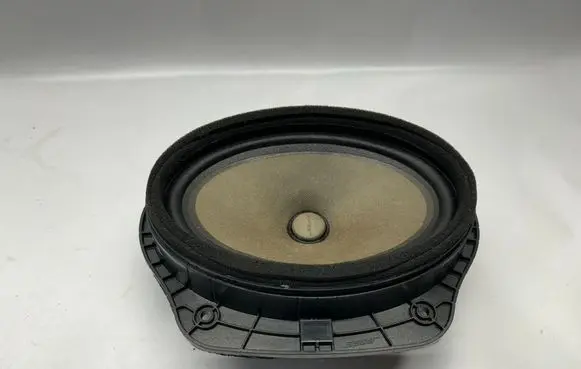 Chevrolet Camaro Front door speaker 23125292