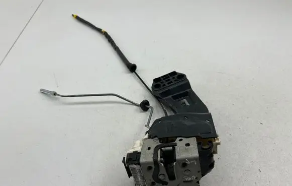 Dodge Durango III Front door lock P68250661AC T33KD0608