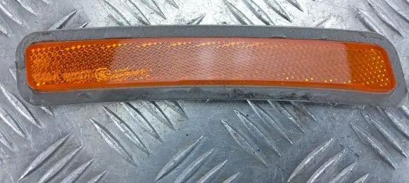 BMW X3 G01 Front reflector 7411973