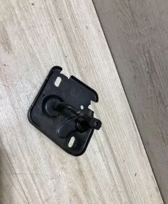 Audi Q3 F3 Engine bonnet/hood lock/latch loop/hook 81A823186A
