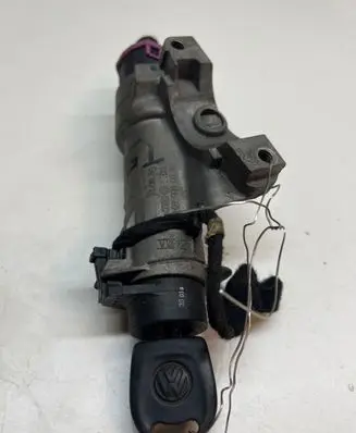 Volkswagen Transporter - Caravelle T5 Ignition lock 4B0905851C