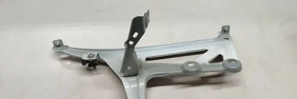 BMW X1 F48 F49 Fender mounting bracket 7329448