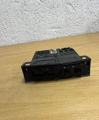 Mercedes-Benz ML W164 Car ashtray A1648100030 F1802