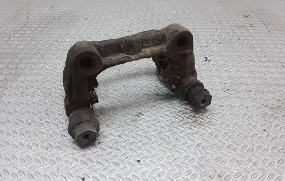 Opel Zafira B Brake caliper pad carrier rear 