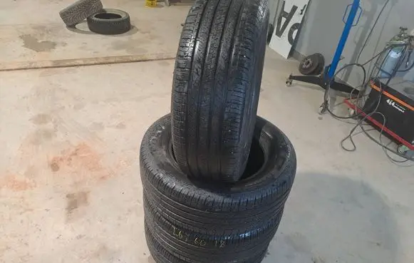 Toyota Hilux VIII R18 summer tire 