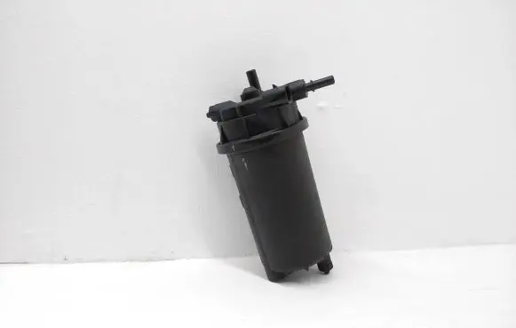 Opel Vivaro Fuel filter 8200176580