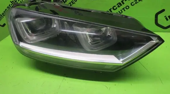 Volkswagen Golf Sportsvan Headlight/headlamp