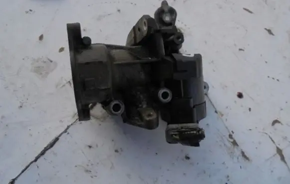 Seat Leon (1M) EGR valve
