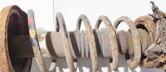Ford Mondeo MK I Rear coil spring