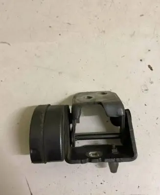 Citroen C5 Front door lower hinge 0580