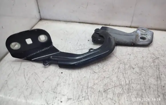 Ford Kuga II Engine bonnet/hood hinges BM51A16800AD