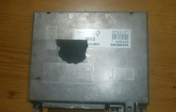 Renault Laguna I Engine control unit/module s101725111c