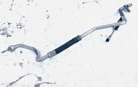 Ford Focus Air conditioning (A/C) pipe/hose