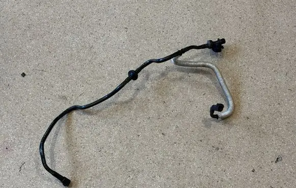 Volkswagen Golf VII Vacuum line/pipe/hose 5Q0612041 5Q0906207A