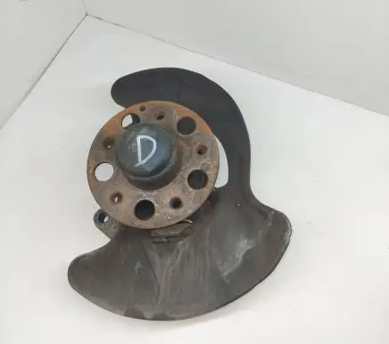 Mercedes-Benz C W203 Front wheel hub spindle knuckle 20807