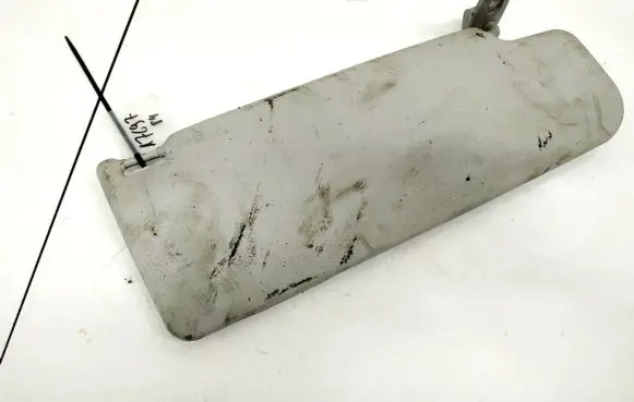Volkswagen Jetta V Sun visor 1K0857551