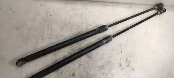 Audi A2 Tailgate/trunk strut/damper 8Z0827552C