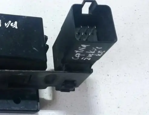 Chevrolet Captiva Glow plug pre-heat relay 0281003041