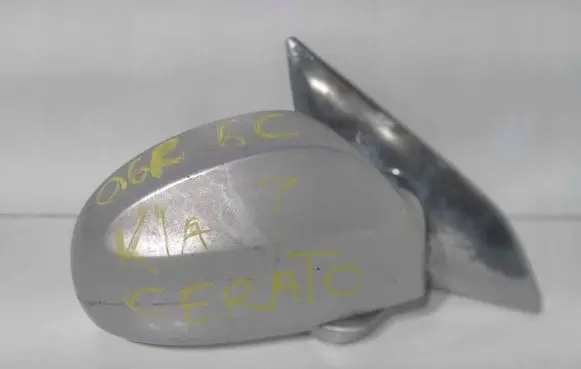 KIA Cerato Front door electric wing mirror