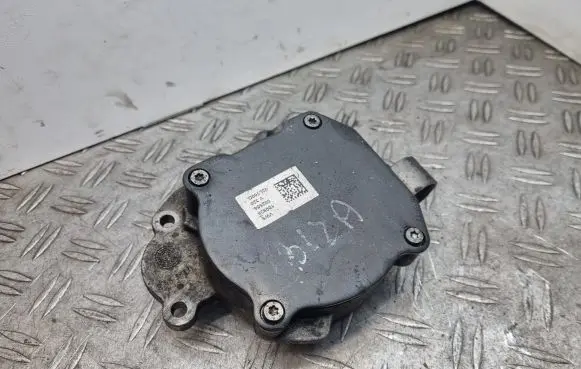 Seat Ibiza IV (6J,6P) Vacuum pump 03L100D 03L145207 03L145112