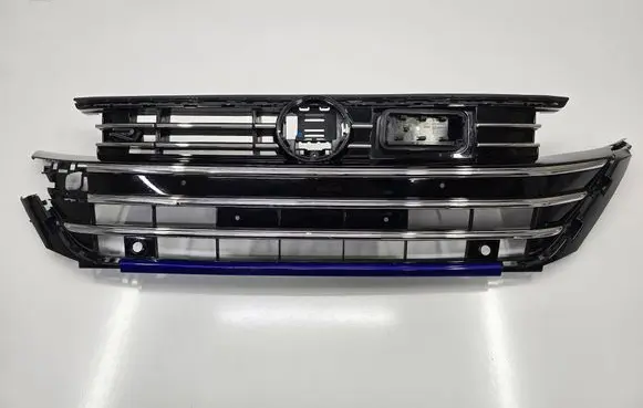 Volkswagen Arteon Front bumper upper radiator grill 3G8853655H